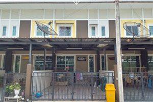 โครงการ ฉัตรหลวง 10 [ซ.8] : 84/170 ถ.ปทุมธานี บางเตย สามโคก ปทุมธานี