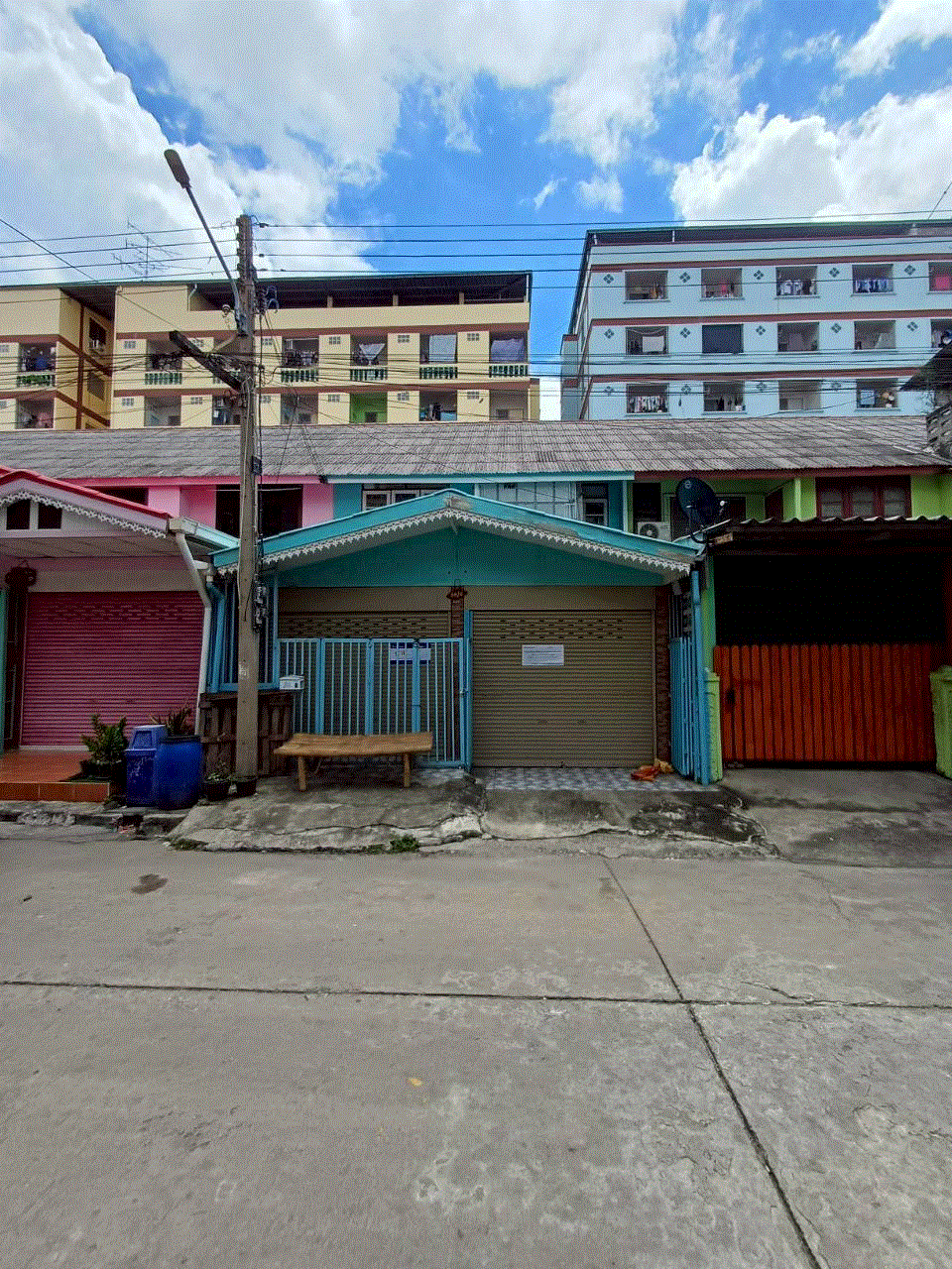 ทาวน์เฮ้าส์หลุดจำนอง ธ.ธนาคารกรุงเทพ คลองหนึ่ง คลองหลวง ปทุมธานี